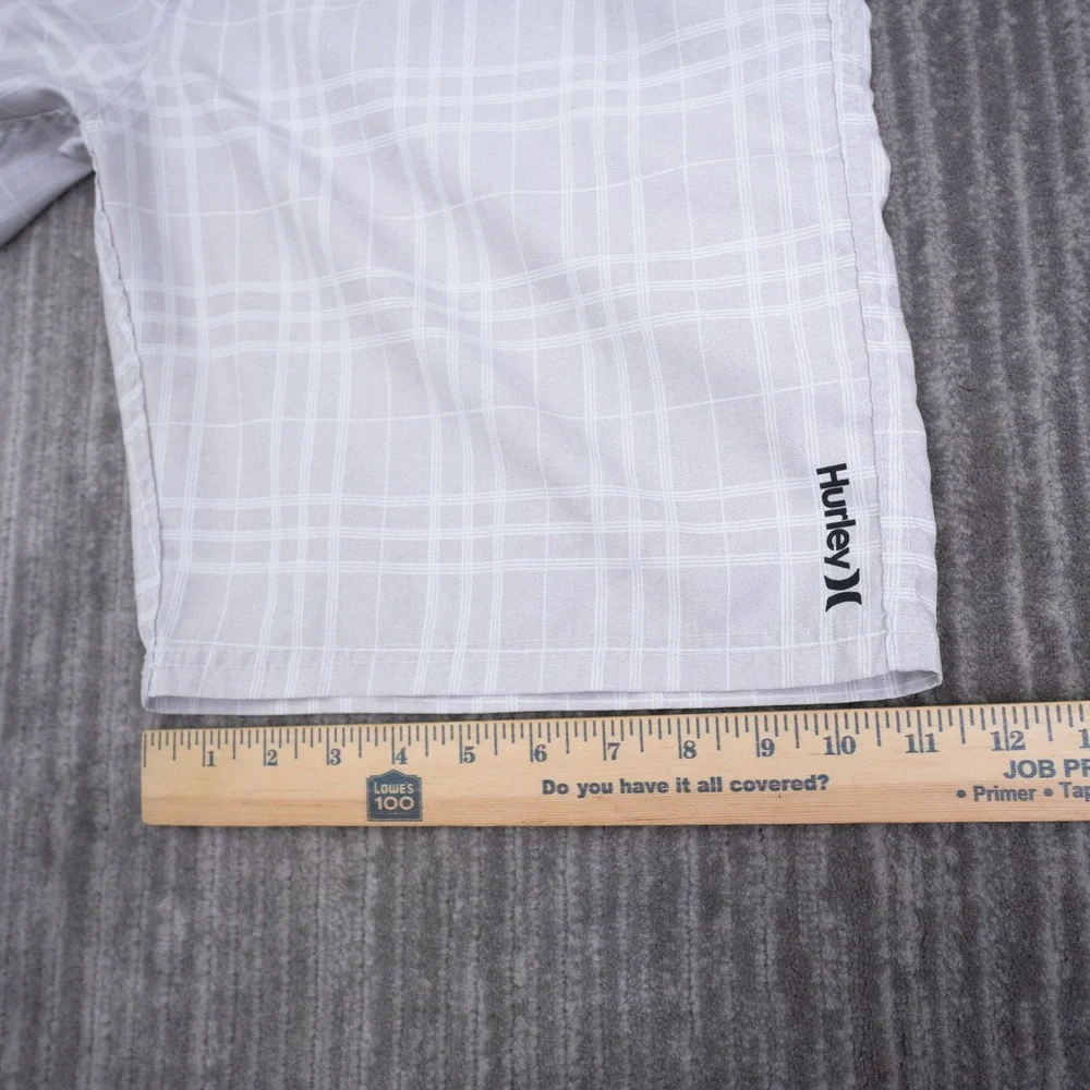 Hurley Mens Grey White Plaid Board Shorts Swim Trunks Size 34 Fit 35x9